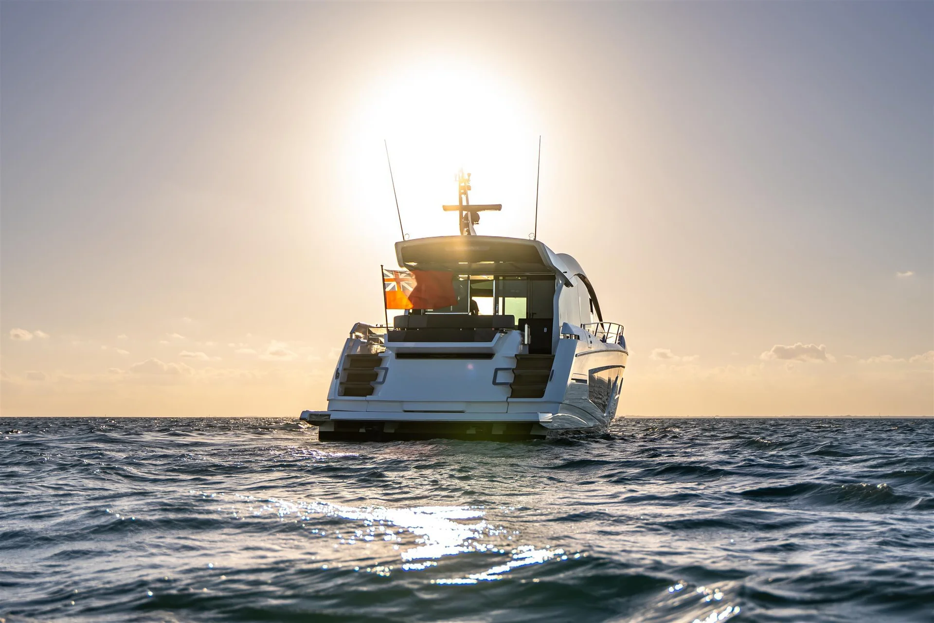 Sunseeker Predator 65 — photo 9