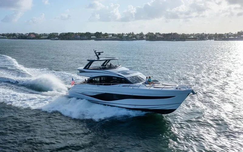 Princess Yachts S72 — photo 1