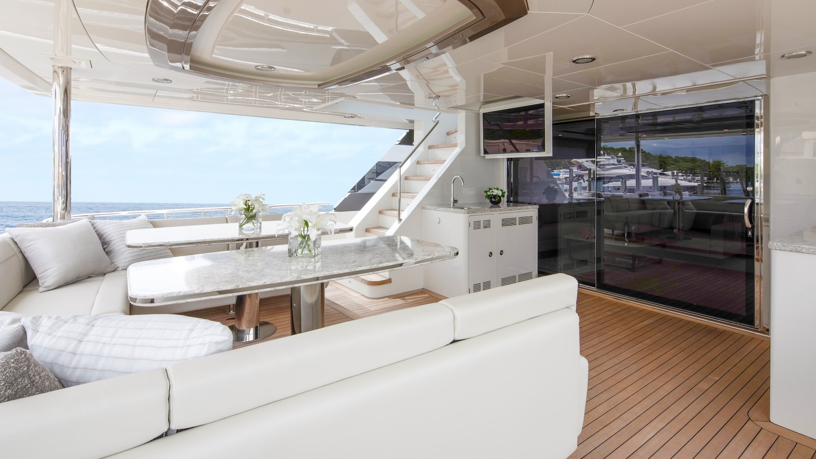 Ocean Alexander 32L — photo 4