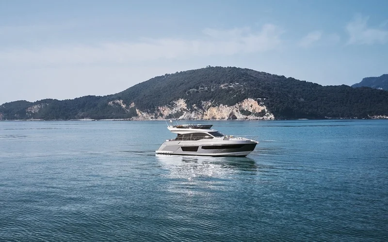 Azimut Fly 53 — photo 3