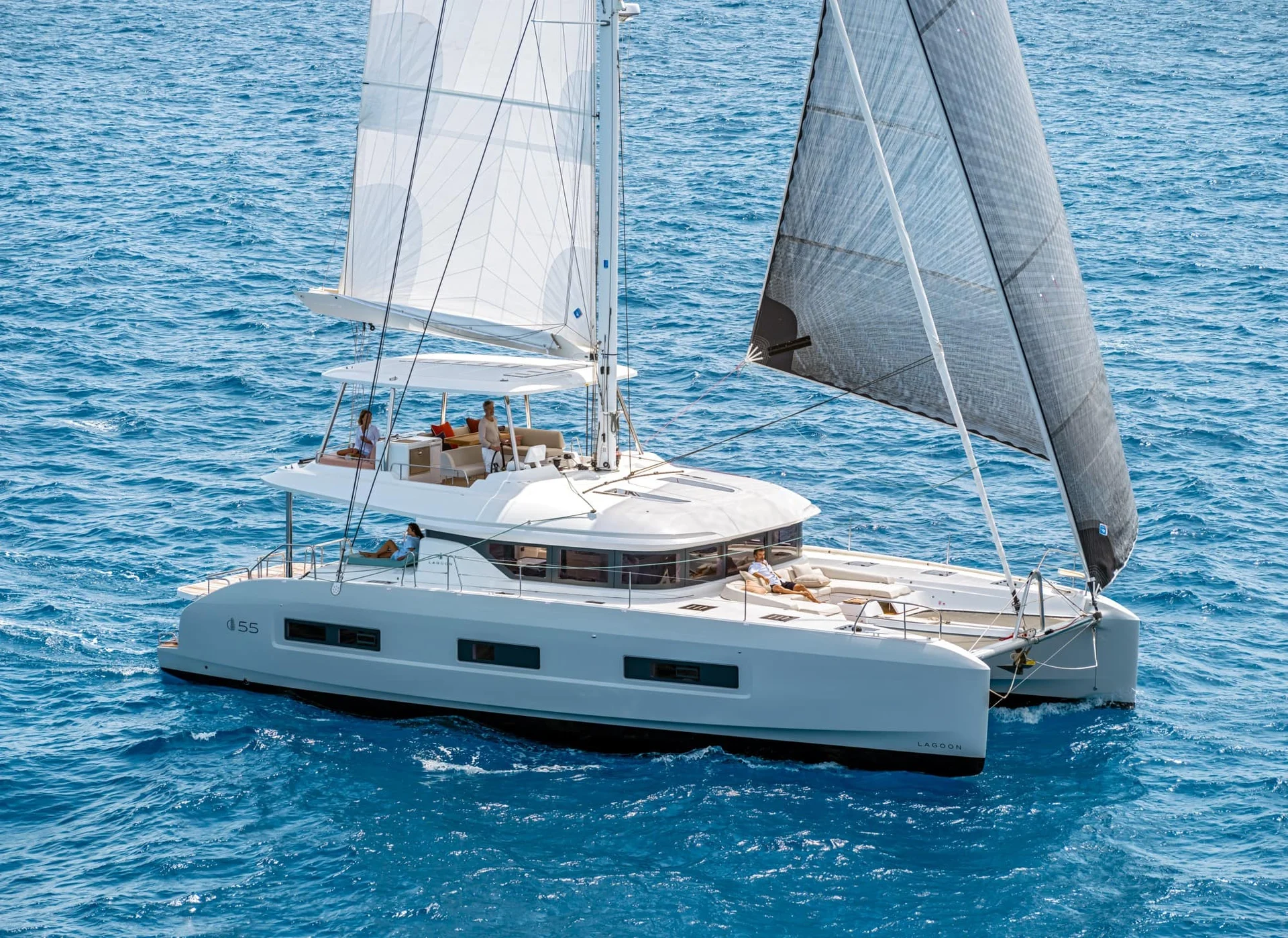 Lagoon 55 — photo 1