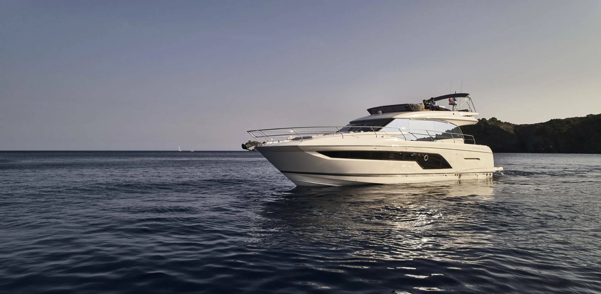 Prestige Yachts Prestige 590 — photo 9