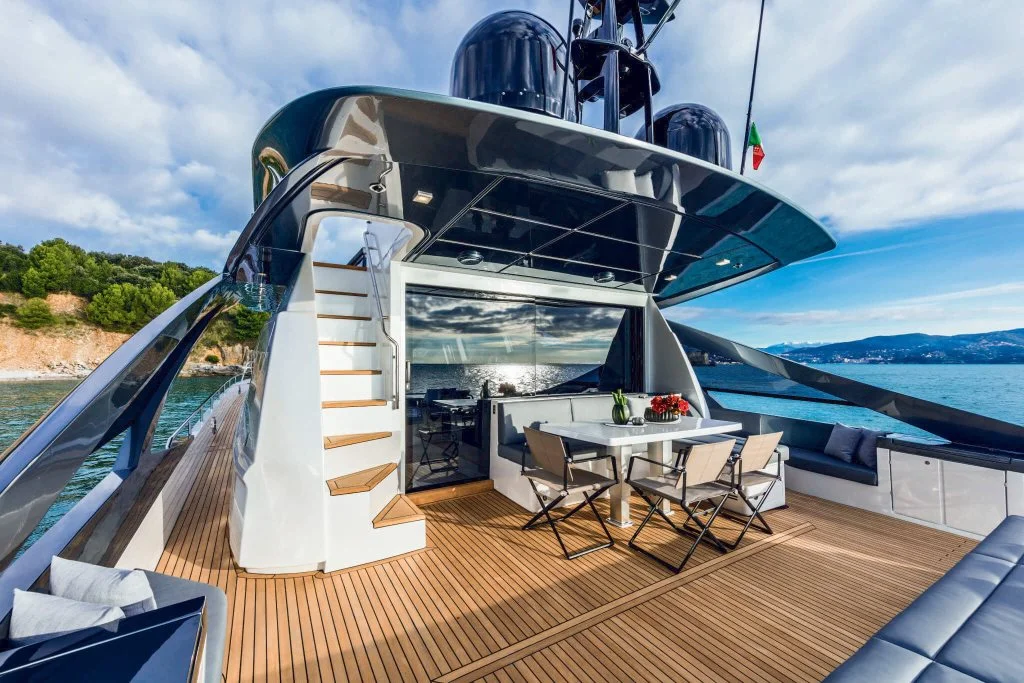 Pershing 9x — photo 7