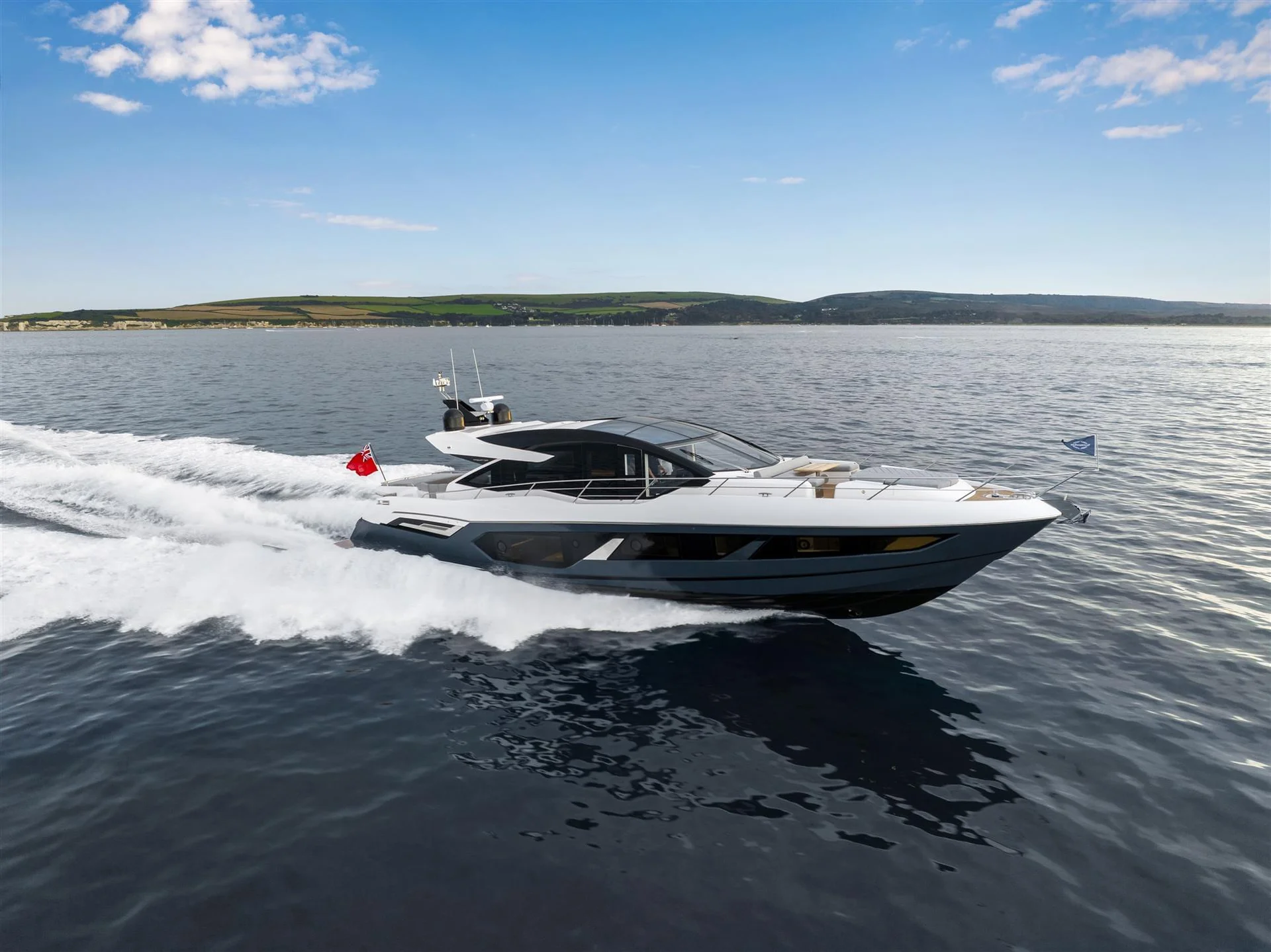 Sunseeker Predator 75 — photo 4