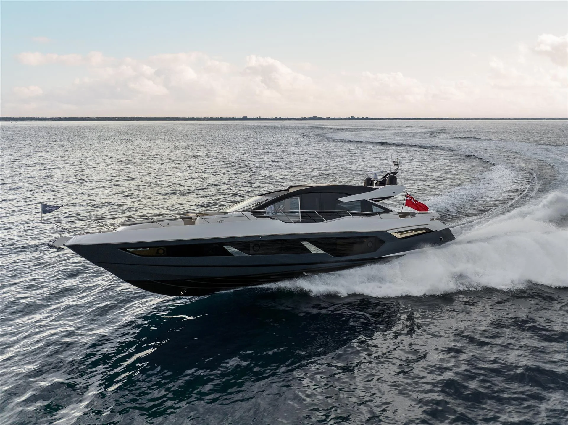 Sunseeker Predator 75 — photo 5