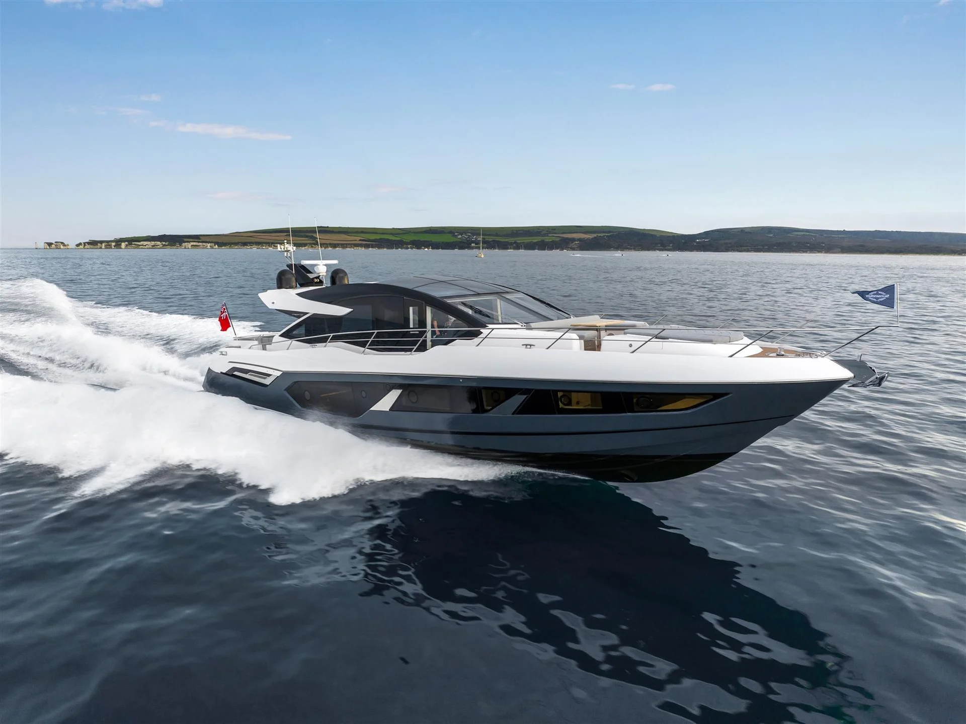 Sunseeker Predator 75 — photo 3