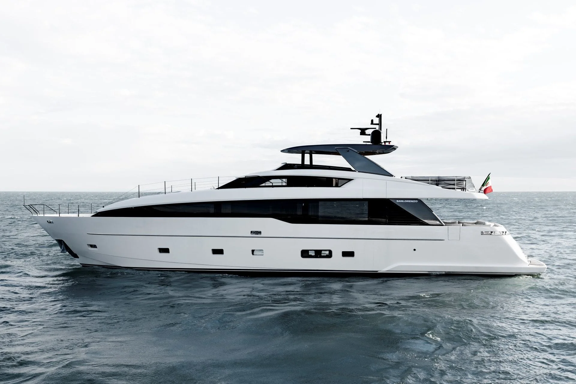 Sanlorenzo SL86 Asymmetric — photo 4