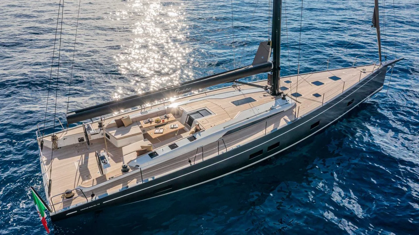 Grand Soleil GS72 — photo 6