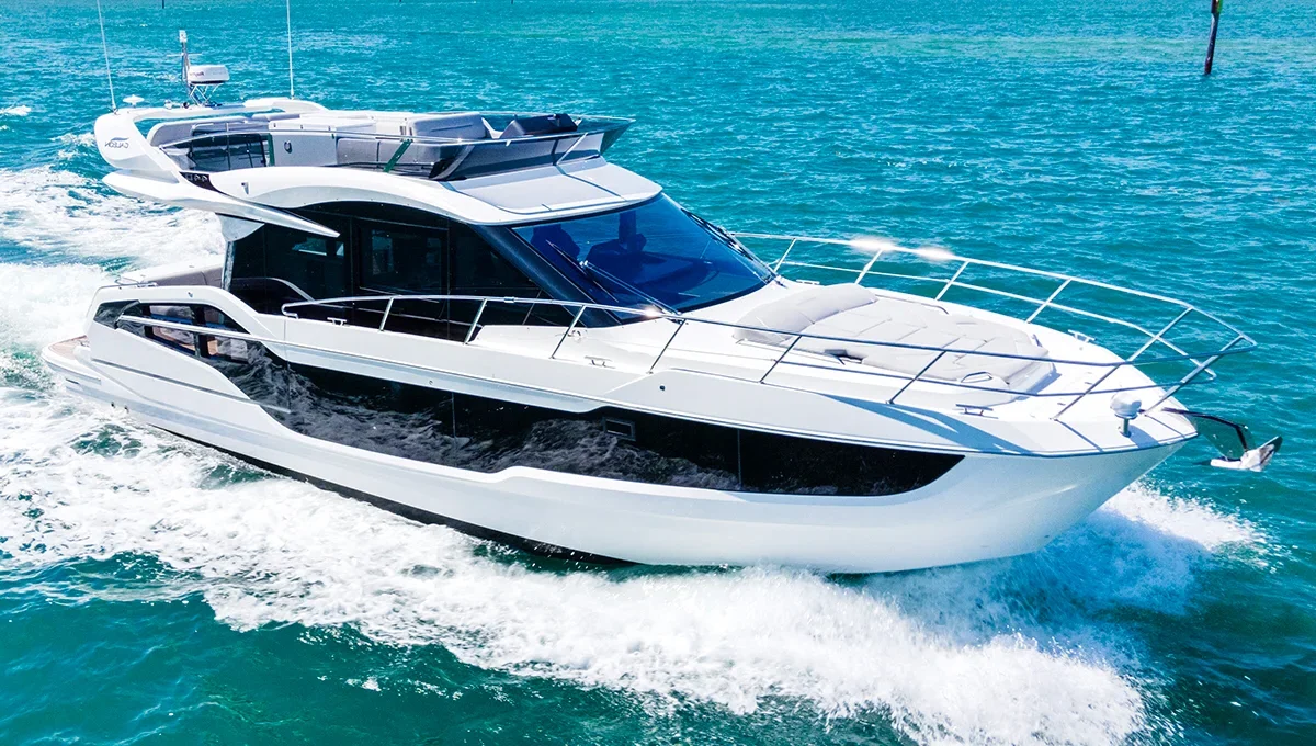 Galeon 440 fly — photo 2