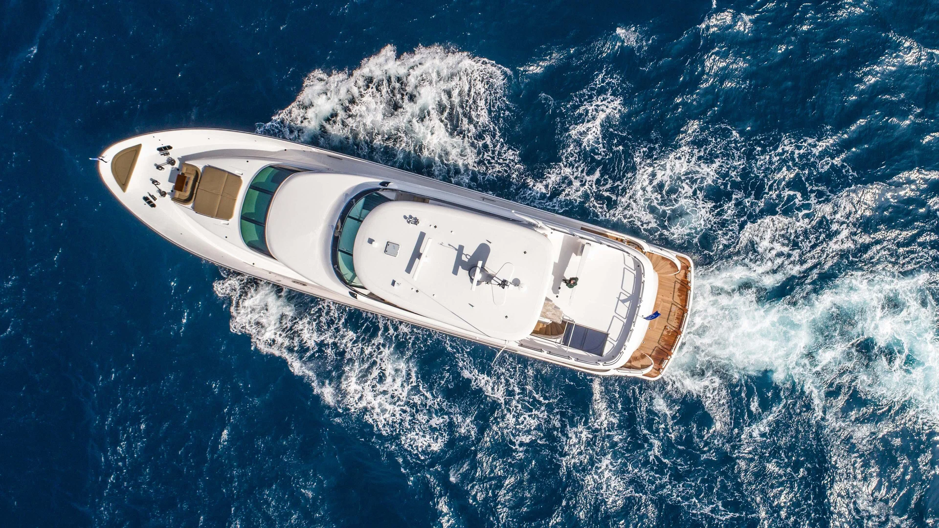 Horizon Yachts E98 — photo 4