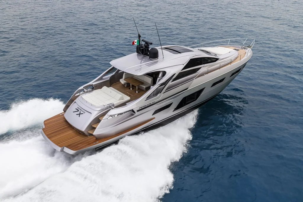 Pershing 7x — photo 8
