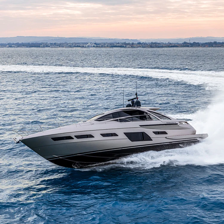 Pershing 7x — photo 2