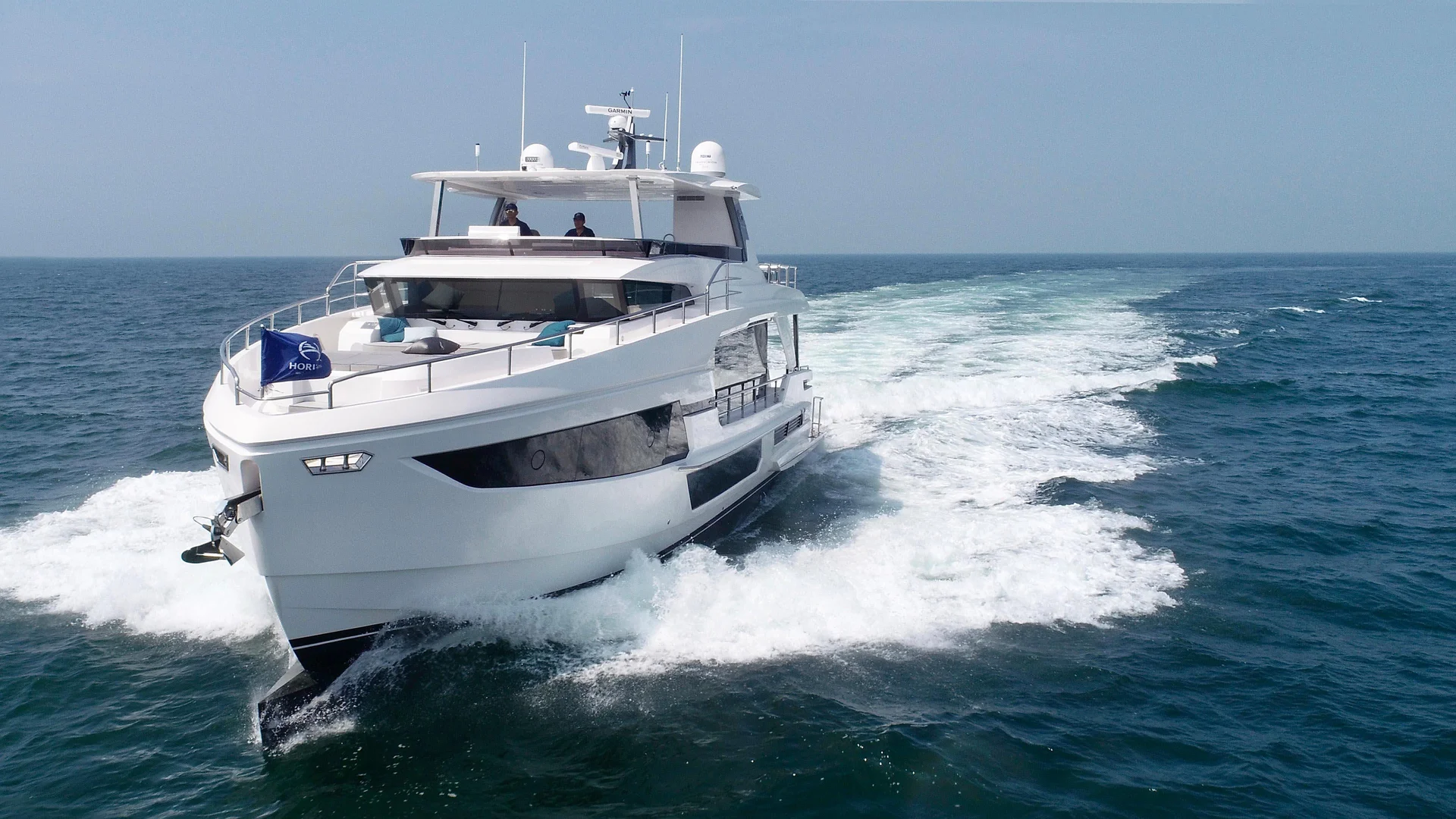 Horizon Yachts FD75 — photo 7