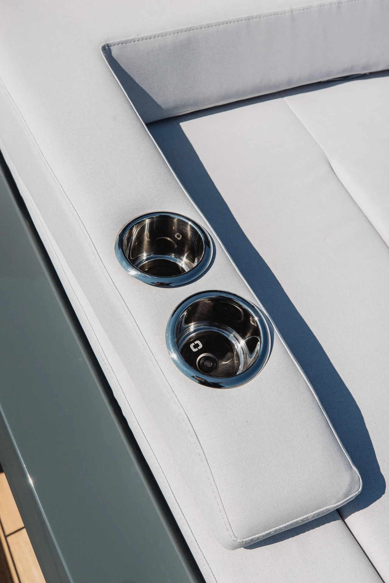 XO Boats EXPLR 44 — photo 8