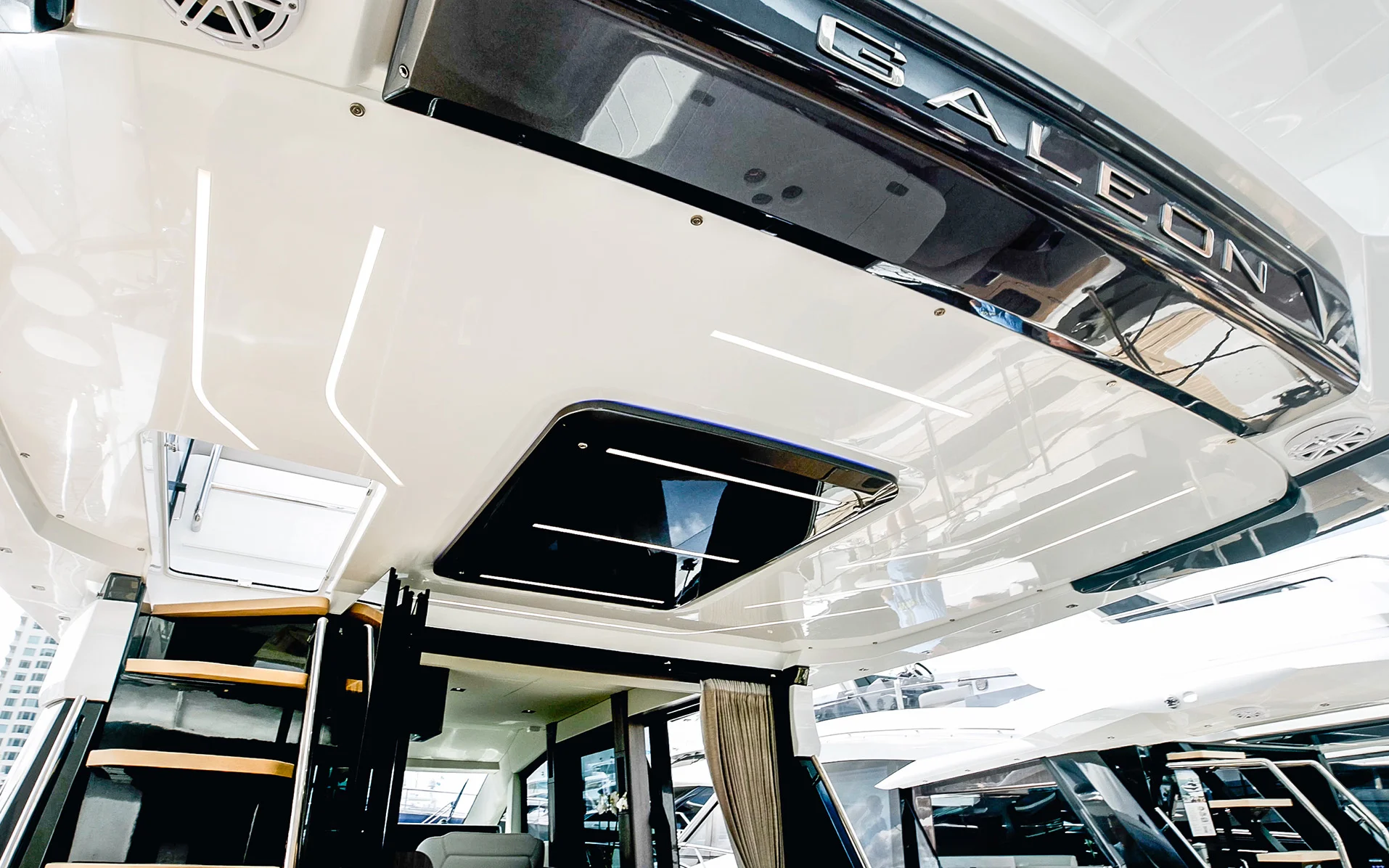 Galeon 480 fly — photo 3