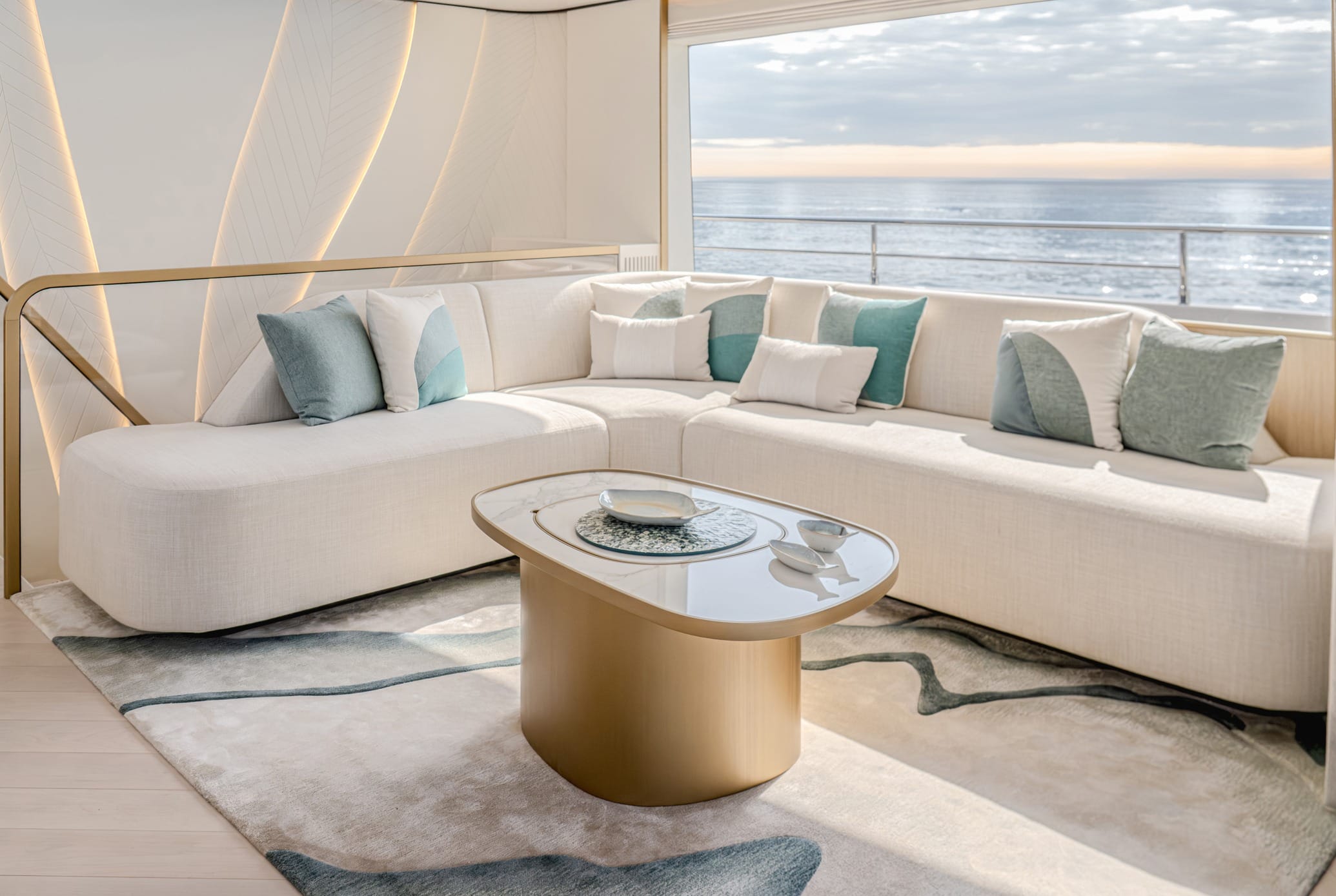 Majesty Yachts Majesty 100 Terrace — photo 10