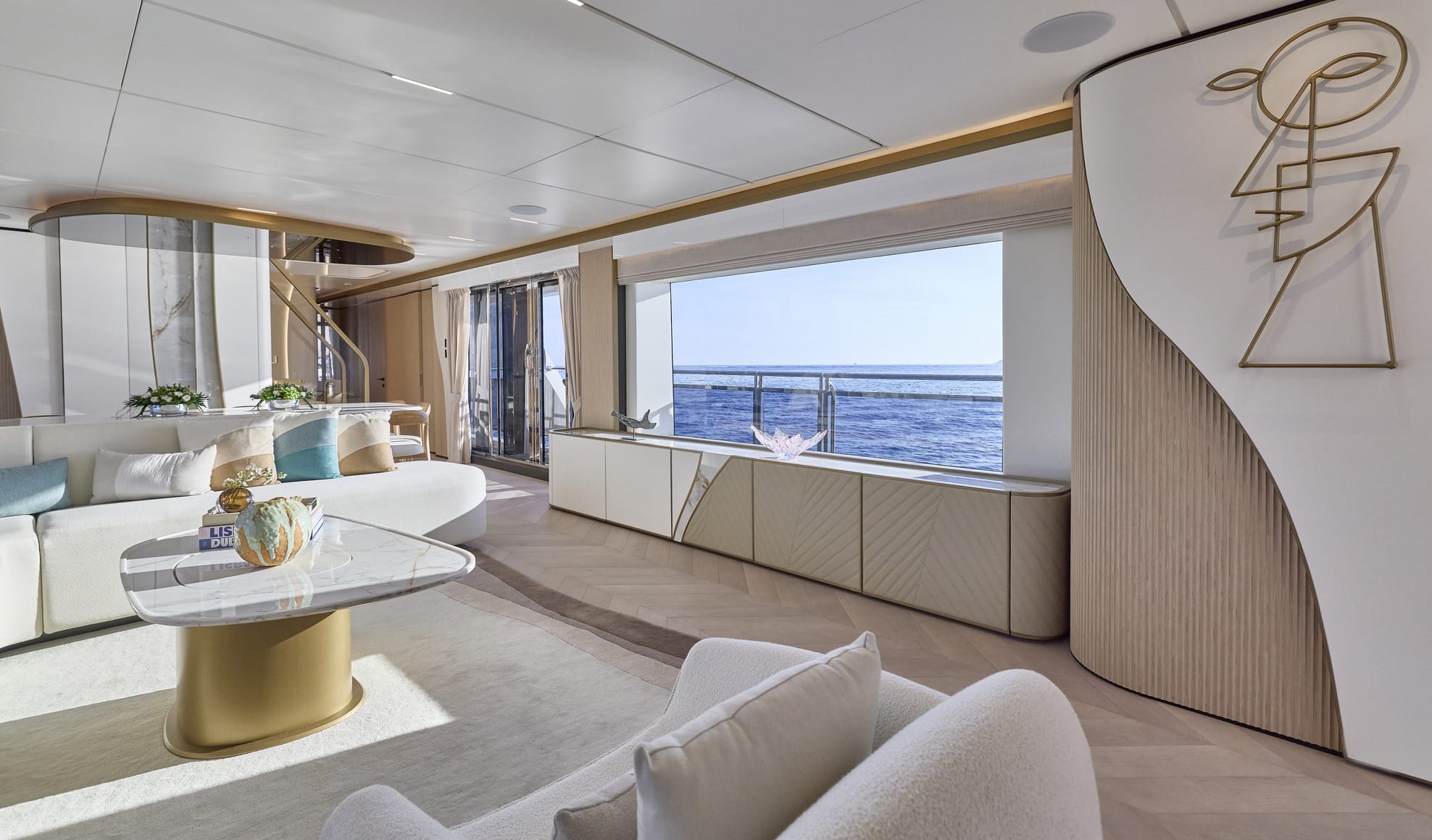 Majesty Yachts Majesty 100 Terrace — photo 9