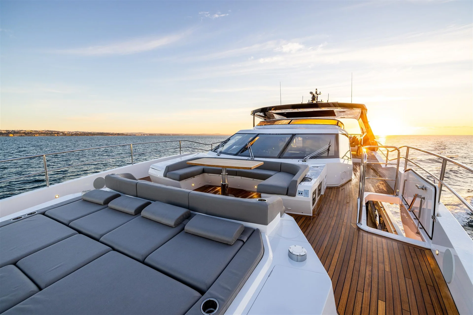 Sunseeker 100 Yacht — photo 7