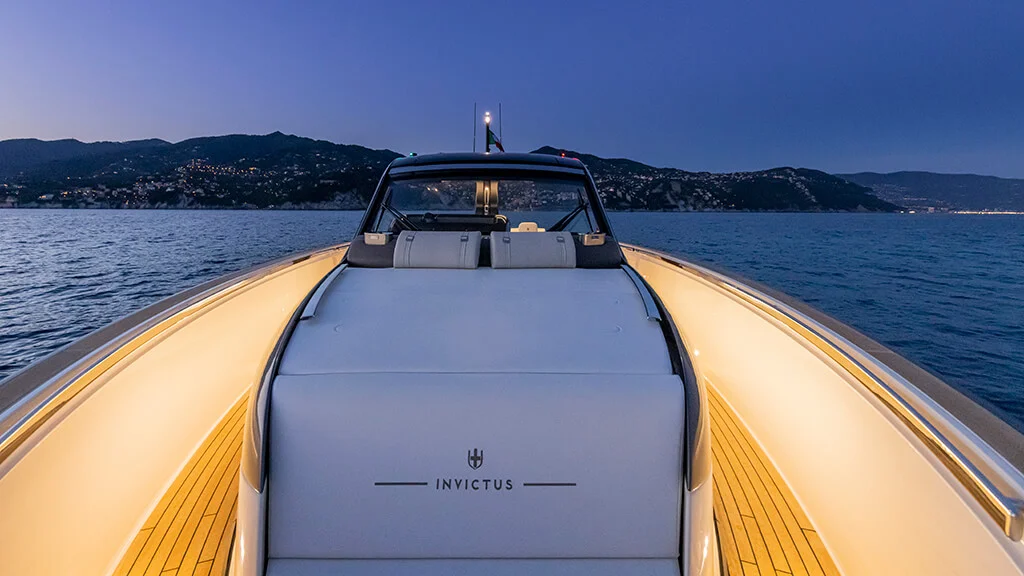 Invictus Yacht TT460 — photo 2