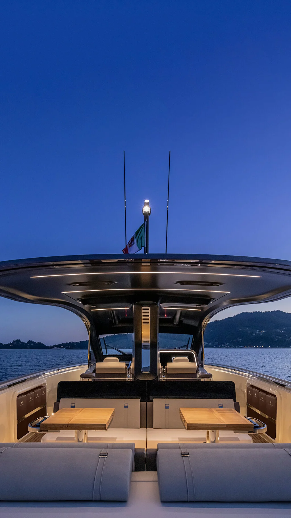 Invictus Yacht TT460 — photo 3