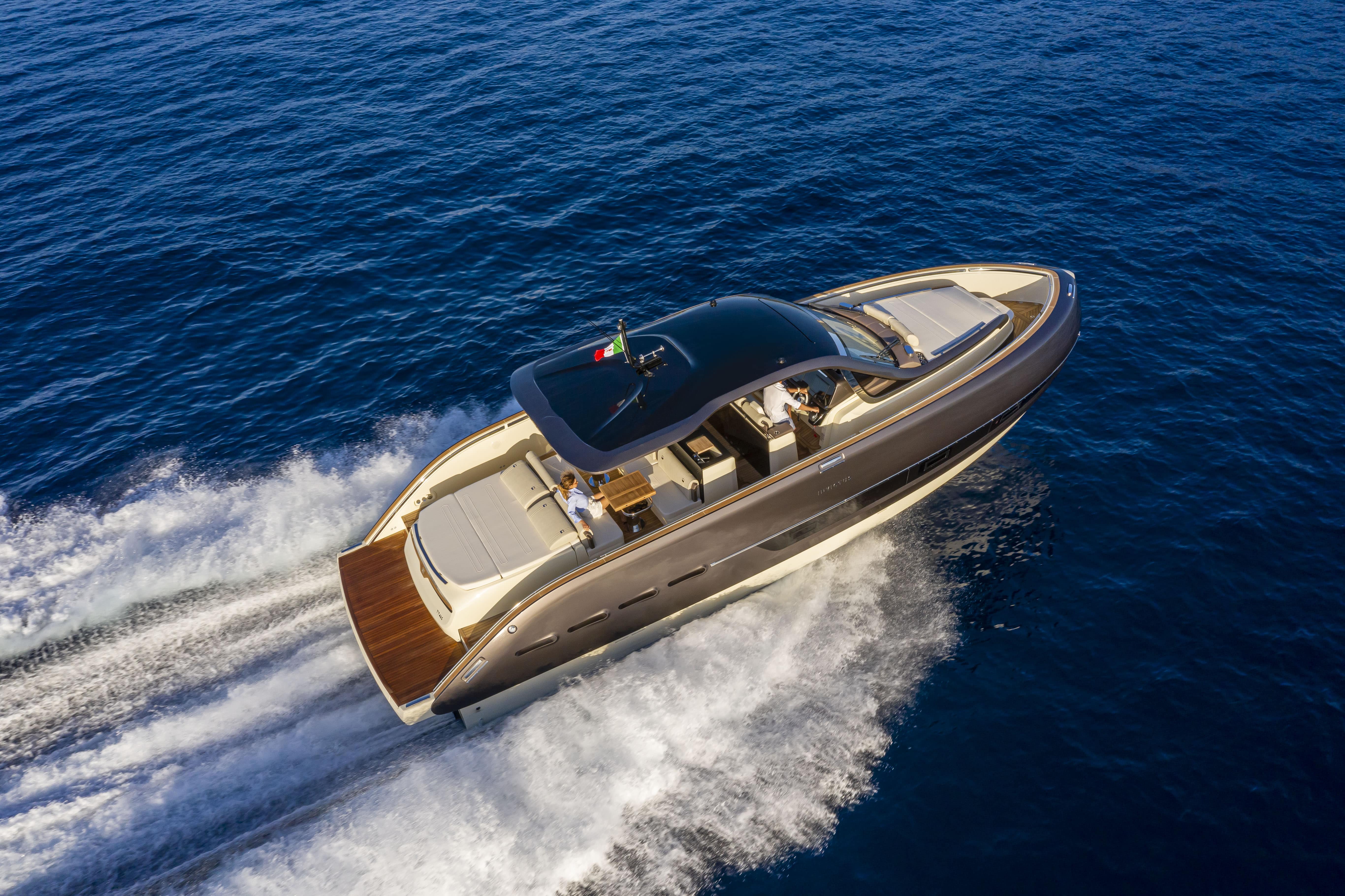 Invictus Yacht TT460 — photo 1