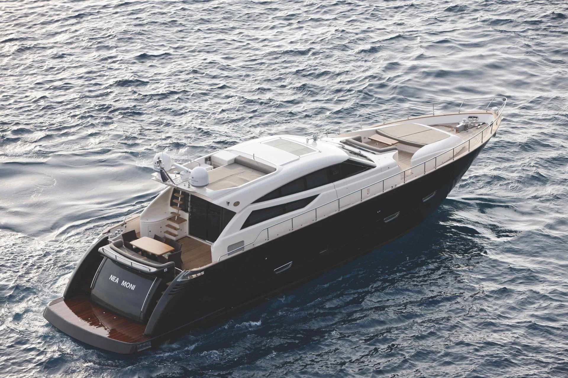 Cayman Yachts S750 — photo 1