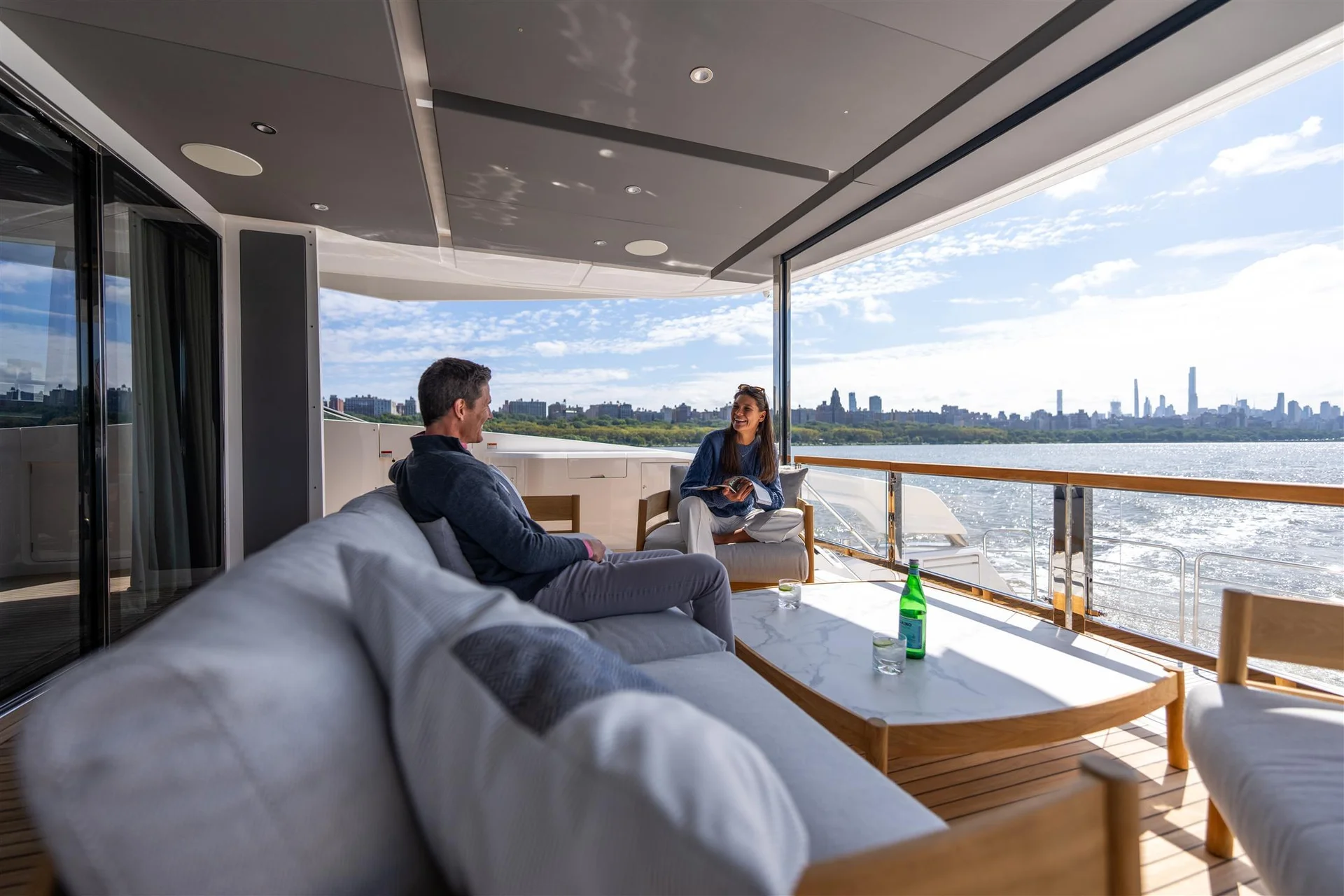 Sunseeker 90 Ocean Enclosed — photo 5