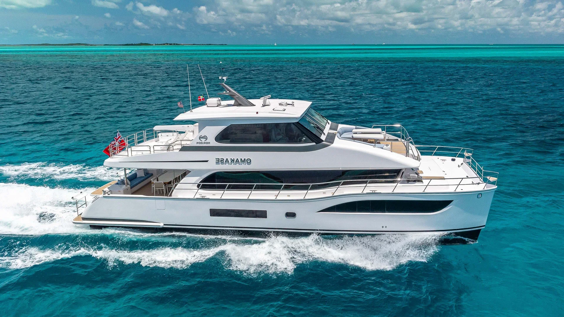 Horizon Yachts PC68 — photo 1