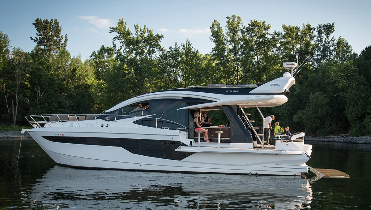 Galeon 510 sky — photo 10