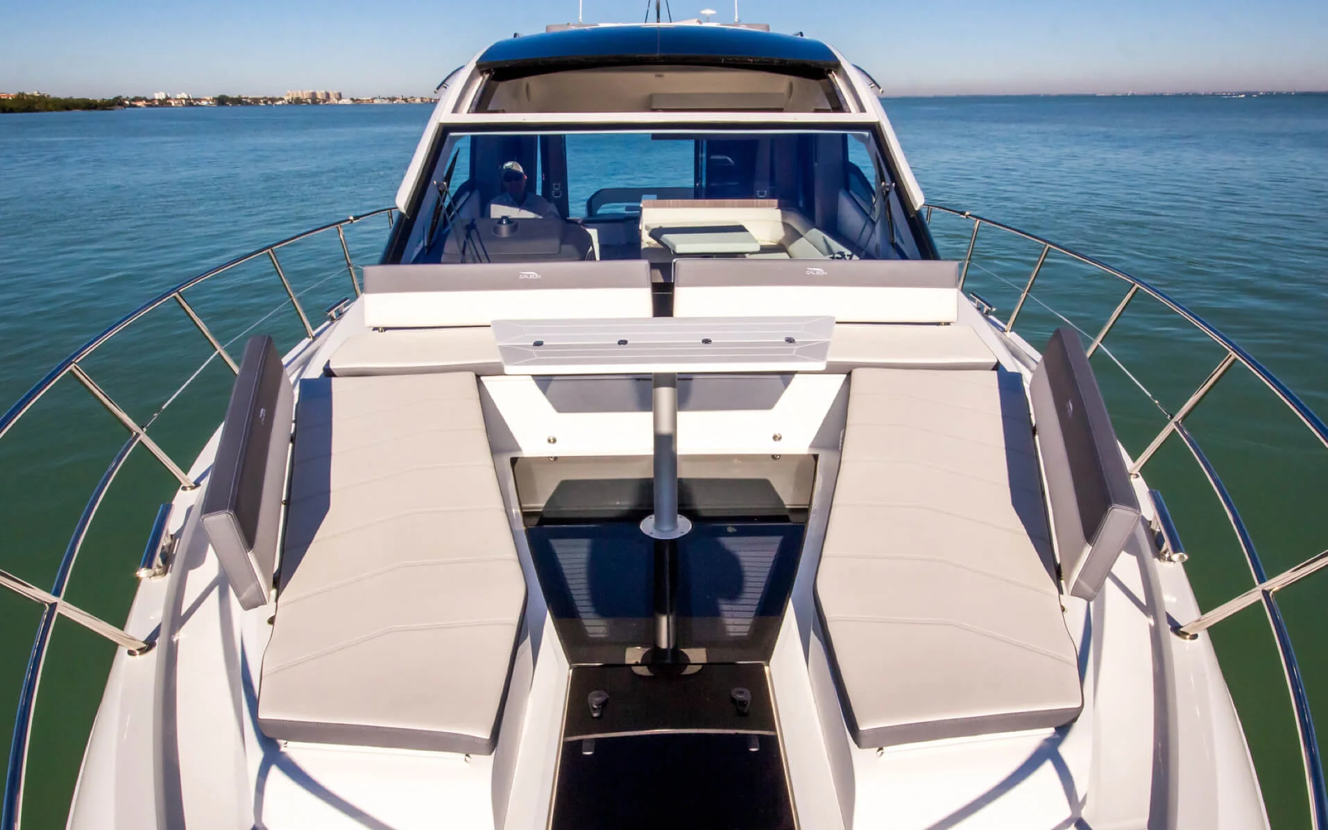 Galeon 510 sky — photo 4