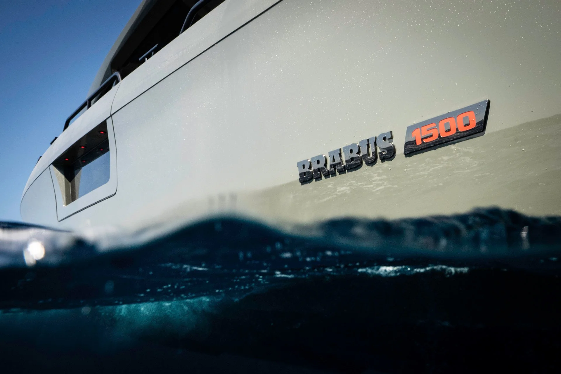 Brabus Marine Shadow 1500 Cross Top — photo 6