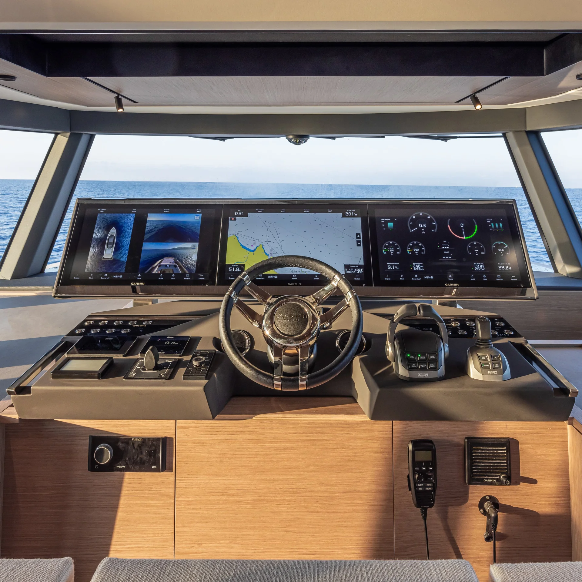 Pardo Yachts GT75 — photo 4