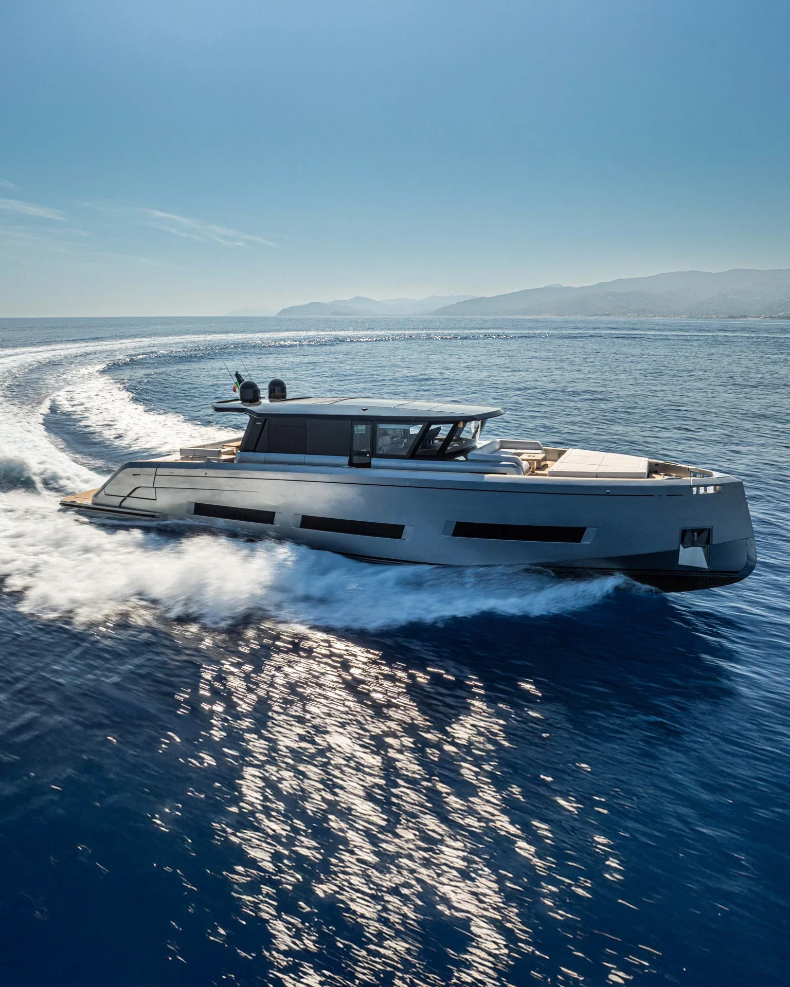 Pardo Yachts GT75 — photo 1