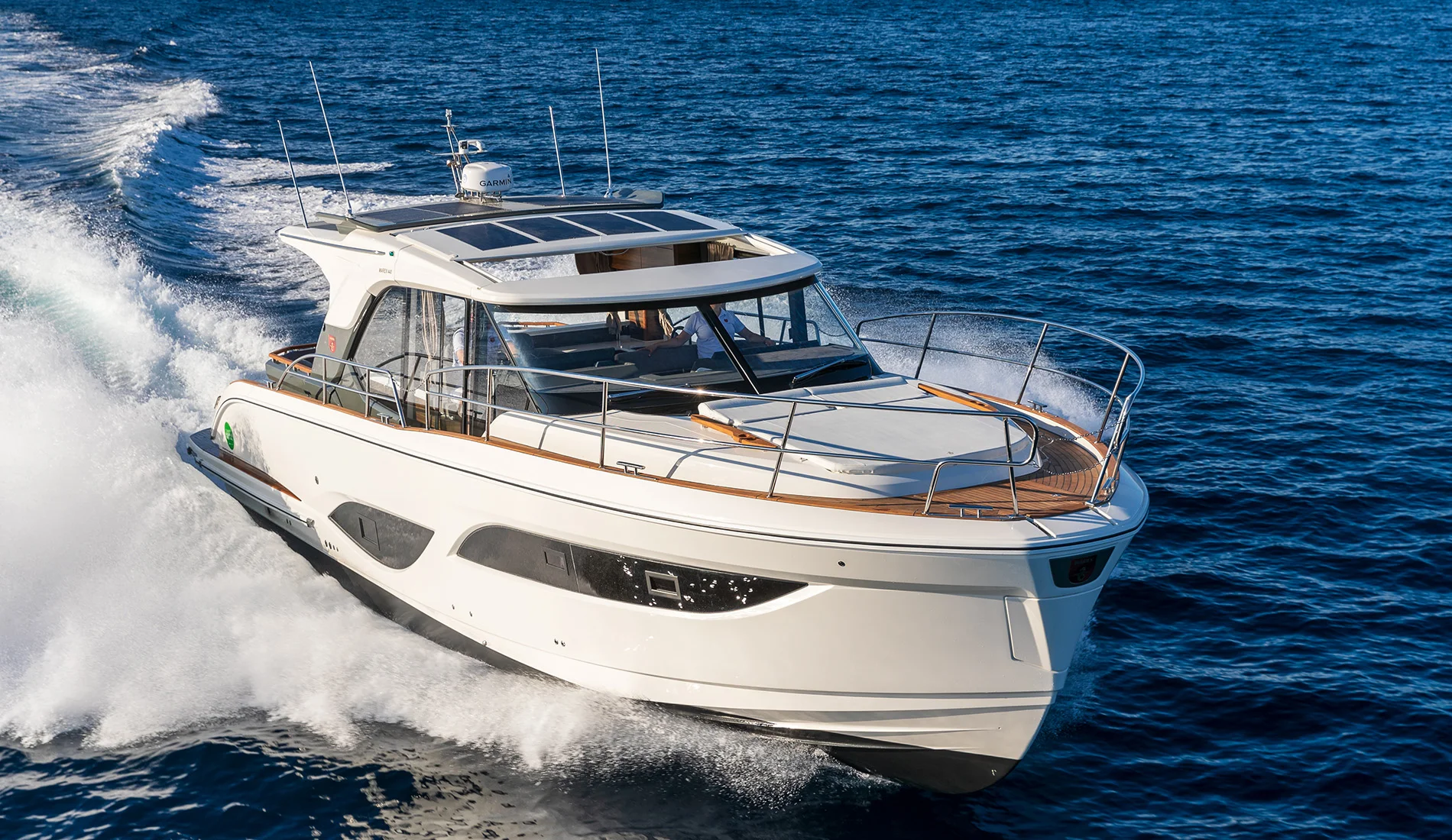 Boarnstream Marex 440 Gourmet Cruiser — photo 4