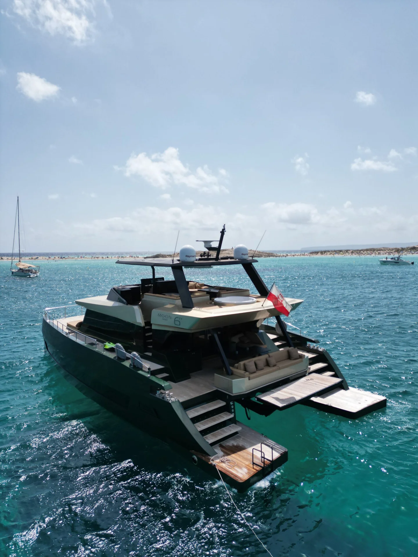Moon Yacht MOON POWER 60 — photo 4