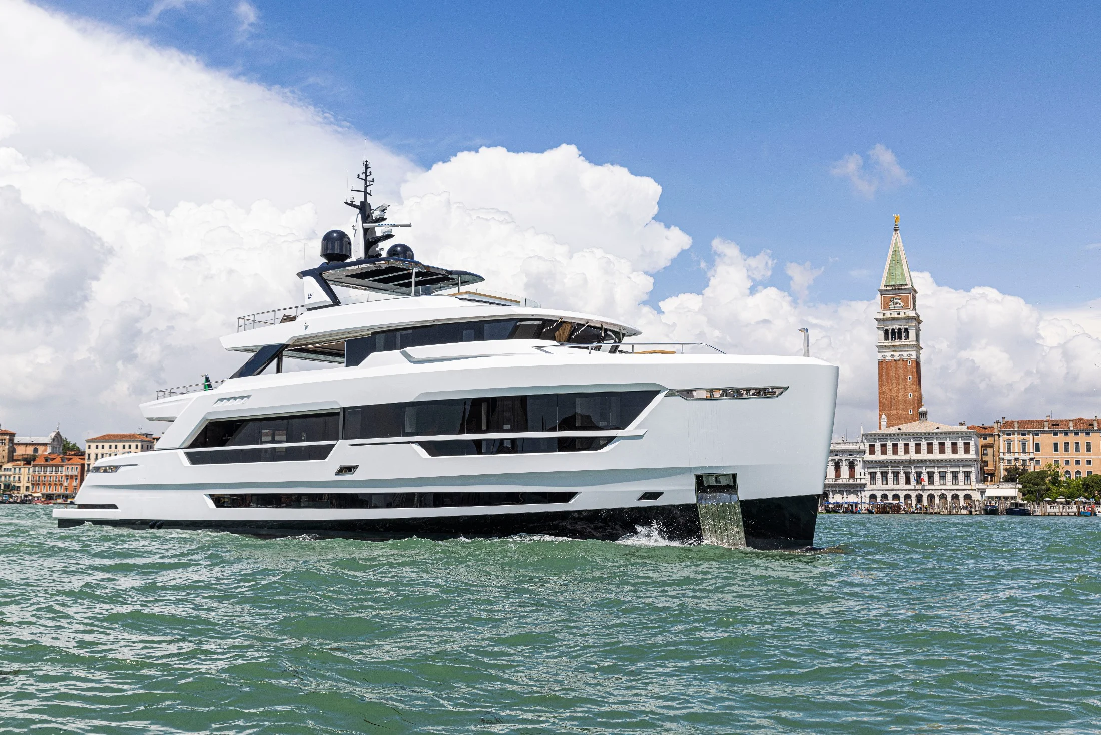 Ocean King Ducale 120 — photo 1