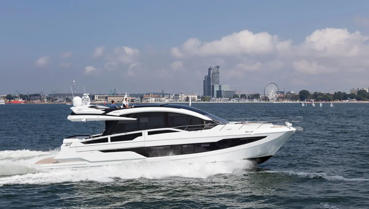 Galeon 650 sky — photo 1