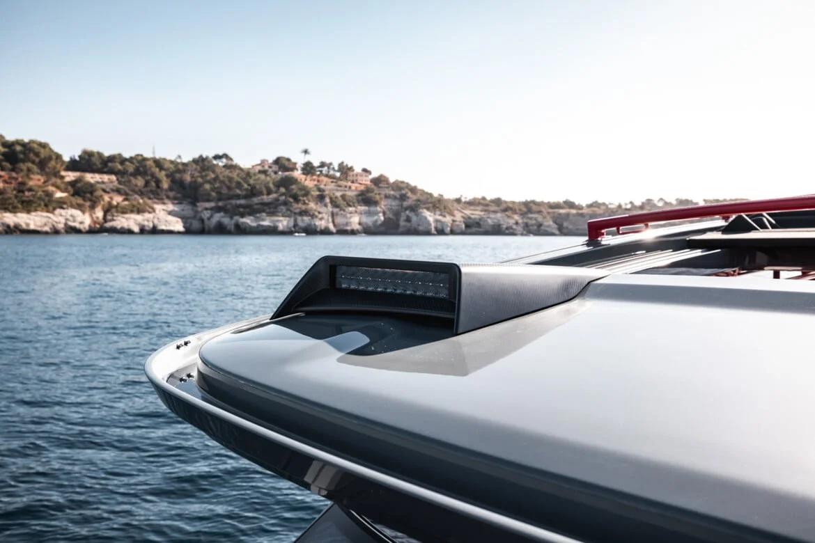 Brabus Marine Shadow 1200 Sun-Top Phantom — photo 7