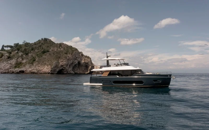 Azimut Magellano 60 — photo 2