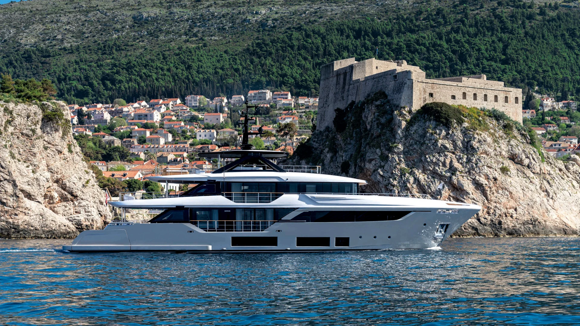 Custom Line Navetta 38 — photo 3