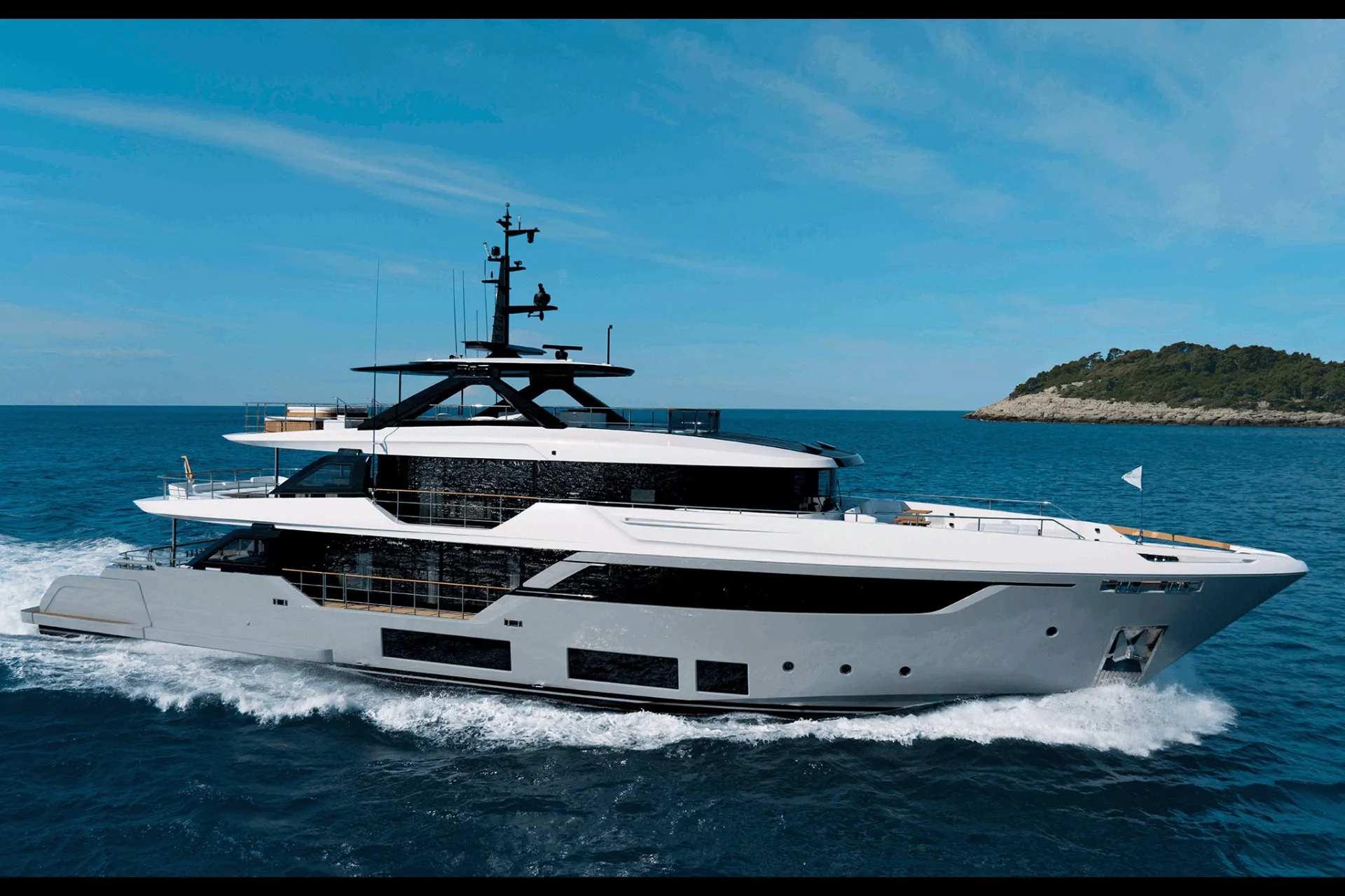 Custom Line Navetta 38 — photo 4