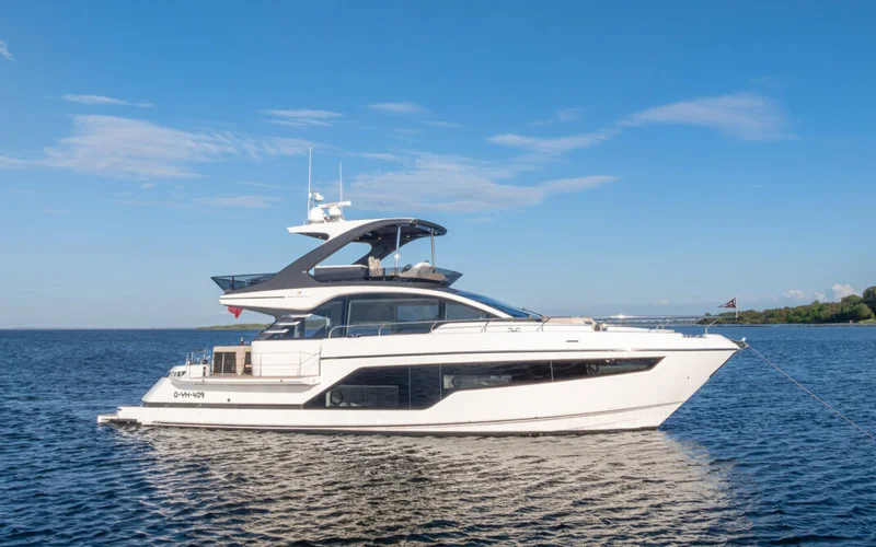 Fairline Squadron 58 — photo 1