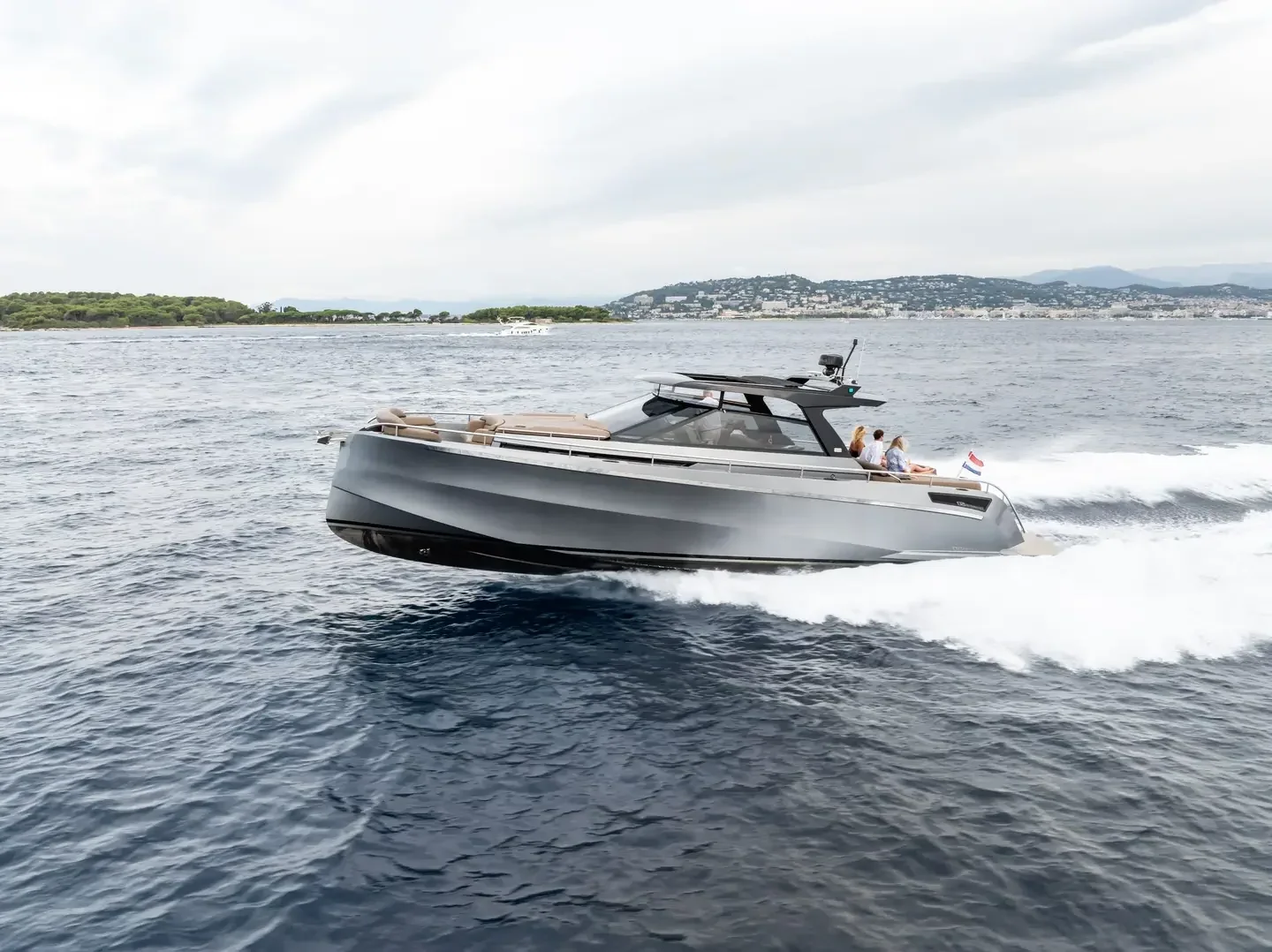 Steeller Yachts Bronson 50 — photo 8