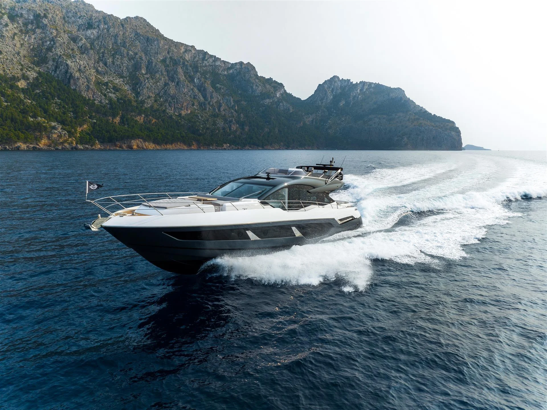 Sunseeker 75 SPORT YACHT — photo 3