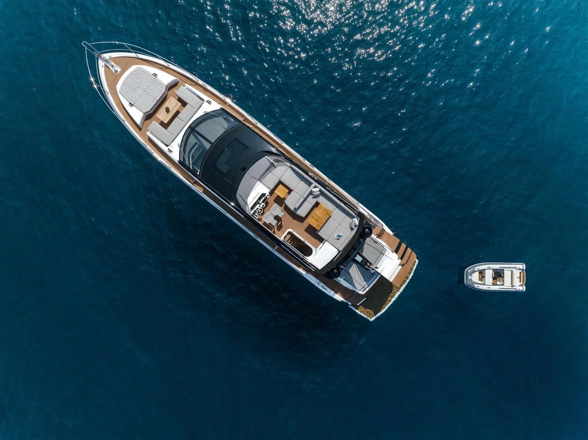 Sunseeker 75 SPORT YACHT — photo 6