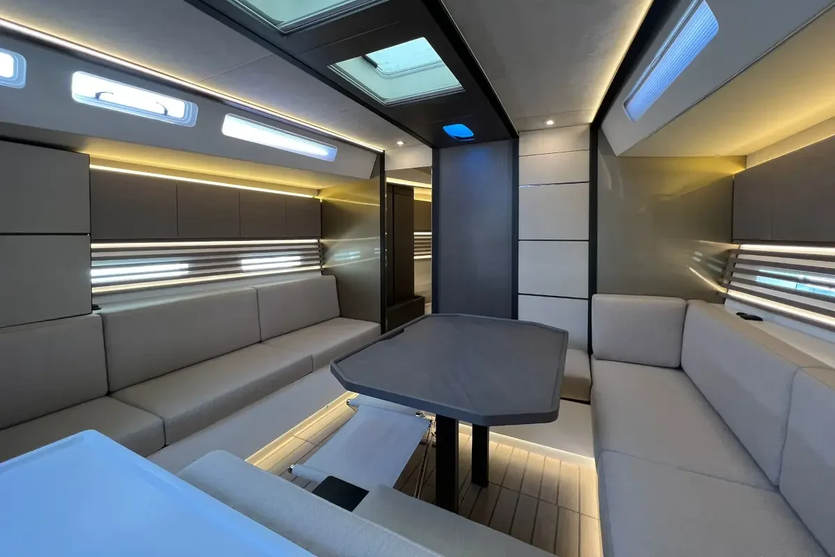 Italia Yachts IY 14.98 Bellissima — photo 4