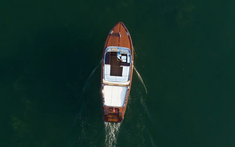Boesch Boats Boesch 860 Monaco Deluxe — photo 2
