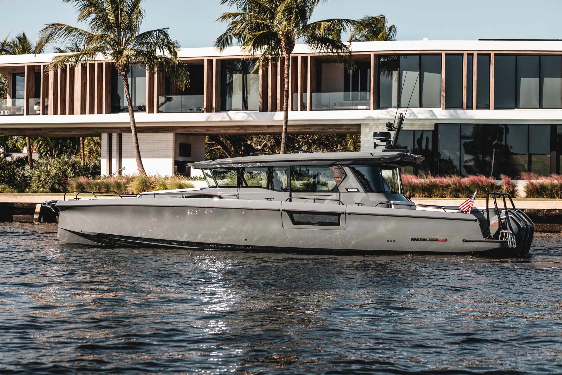 Brabus Marine Shadow 1500 XC Cross Cabin — photo 2