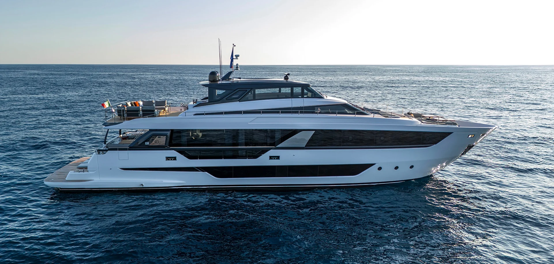 Ferretti Yachts 670 — photo 8