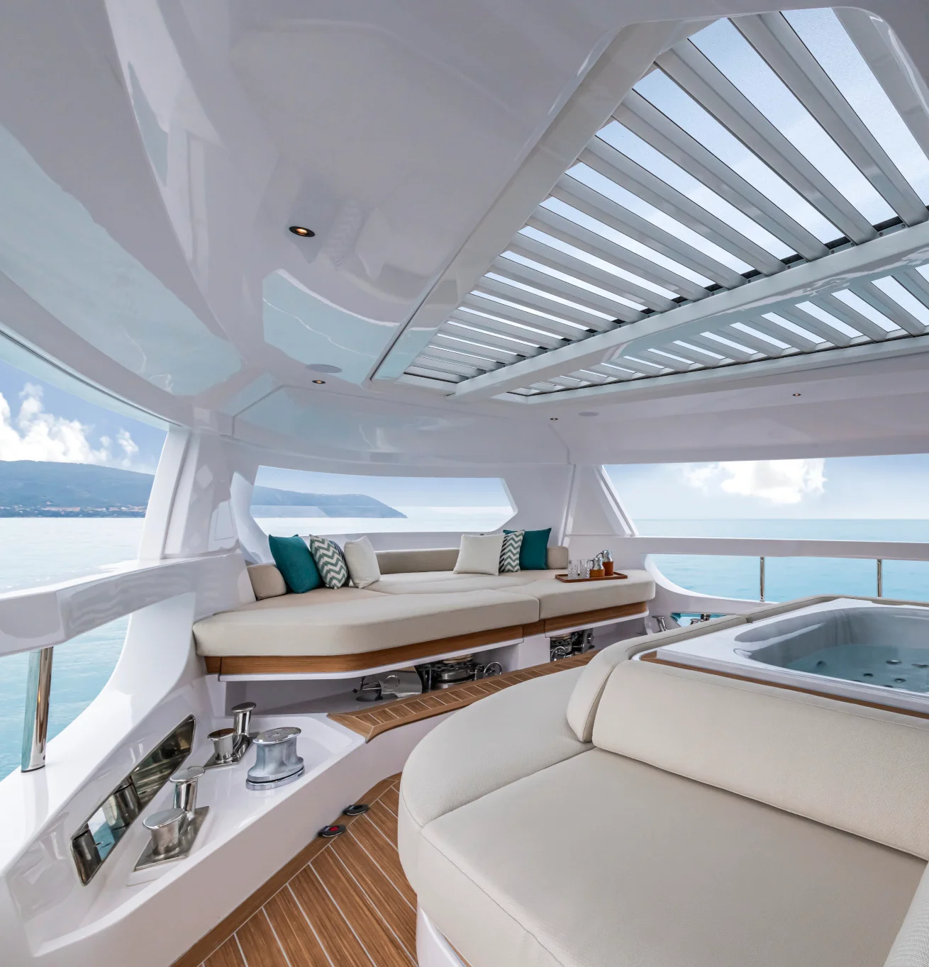 Ferretti Infynito 90 — photo 5